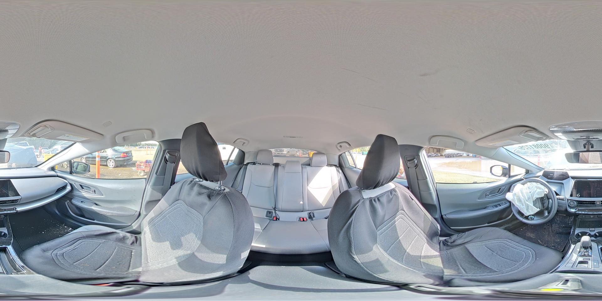 2024 TOYOTA PRIUS