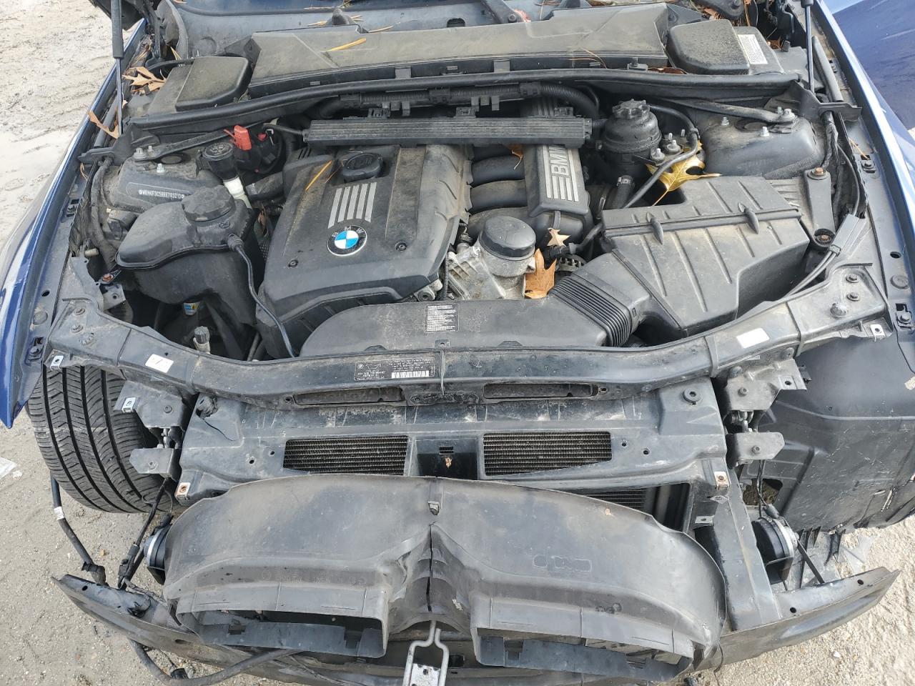 2011 BMW 3 SERIES