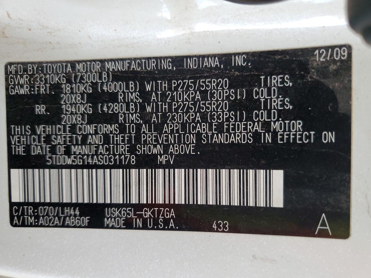2010 TOYOTA Sequoia