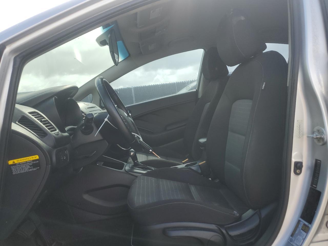 2015 KIA FORTE