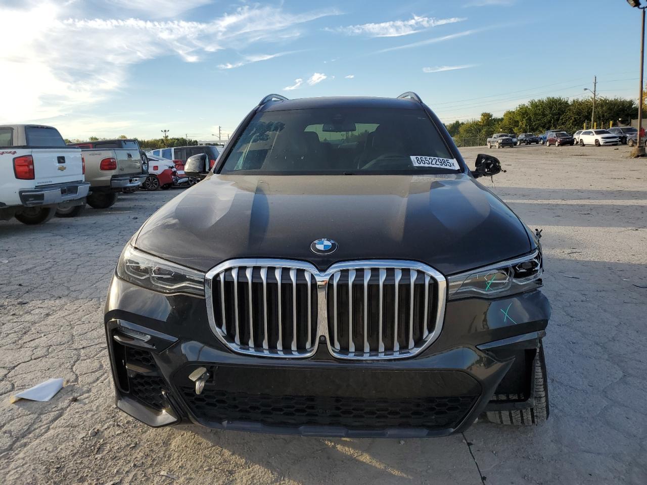 2020 BMW X7