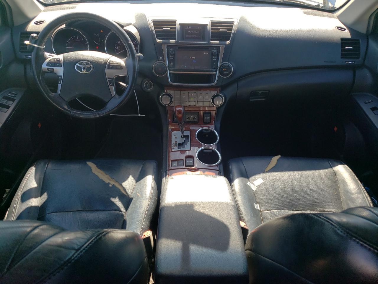 2013 TOYOTA HIGHLANDER