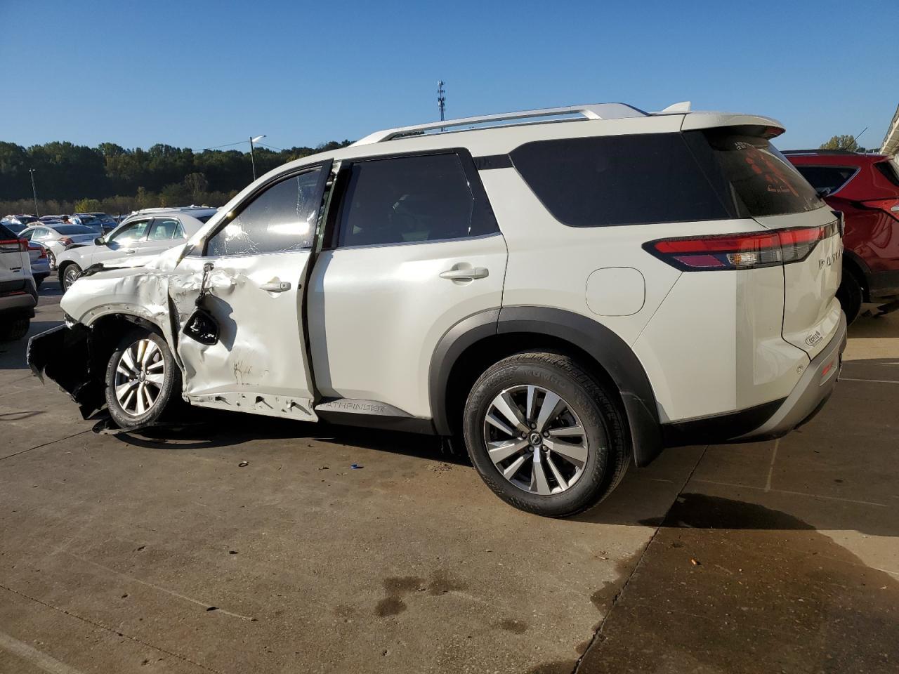 2024 NISSAN PATHFINDER