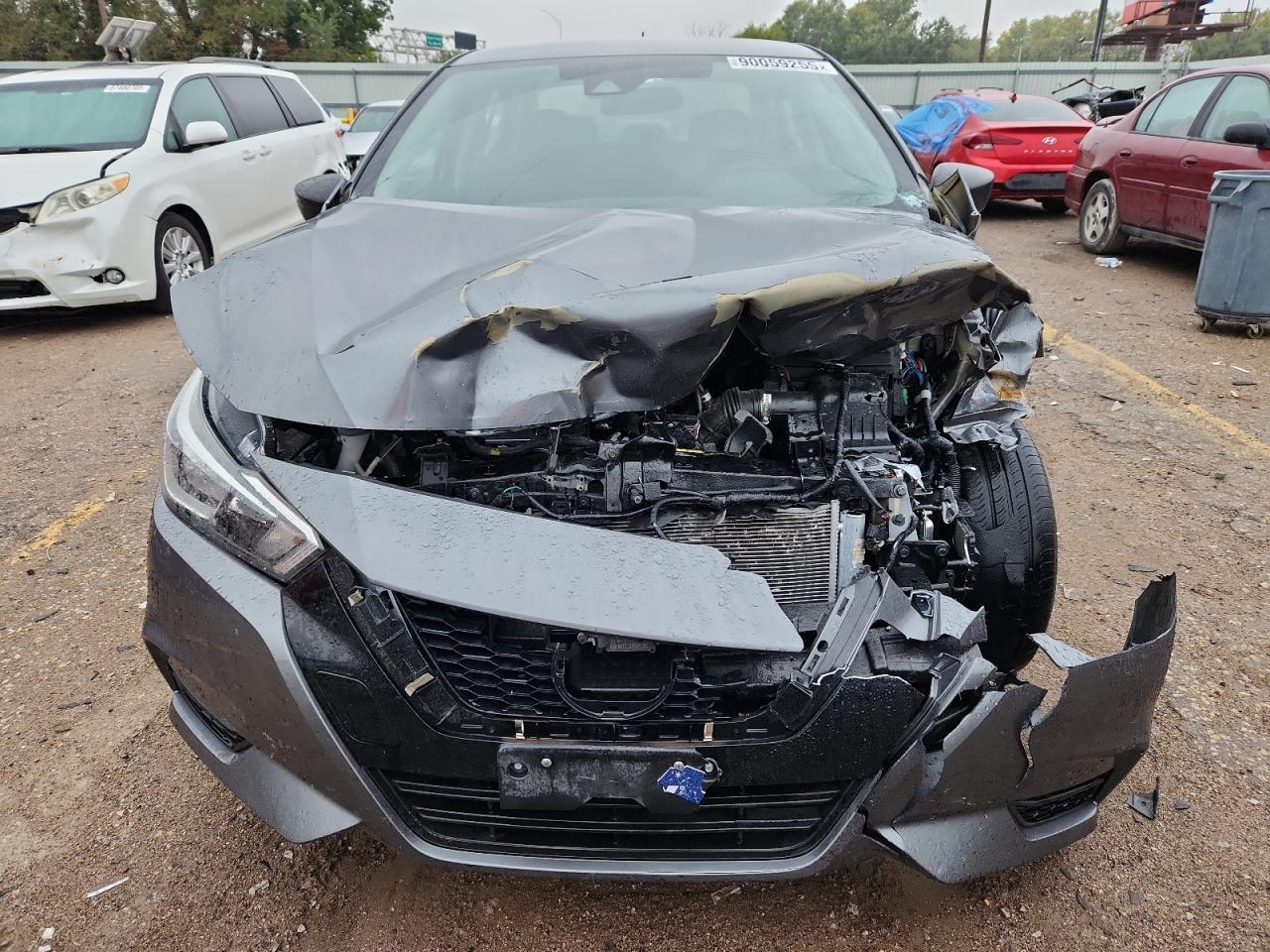 2021 NISSAN VERSA