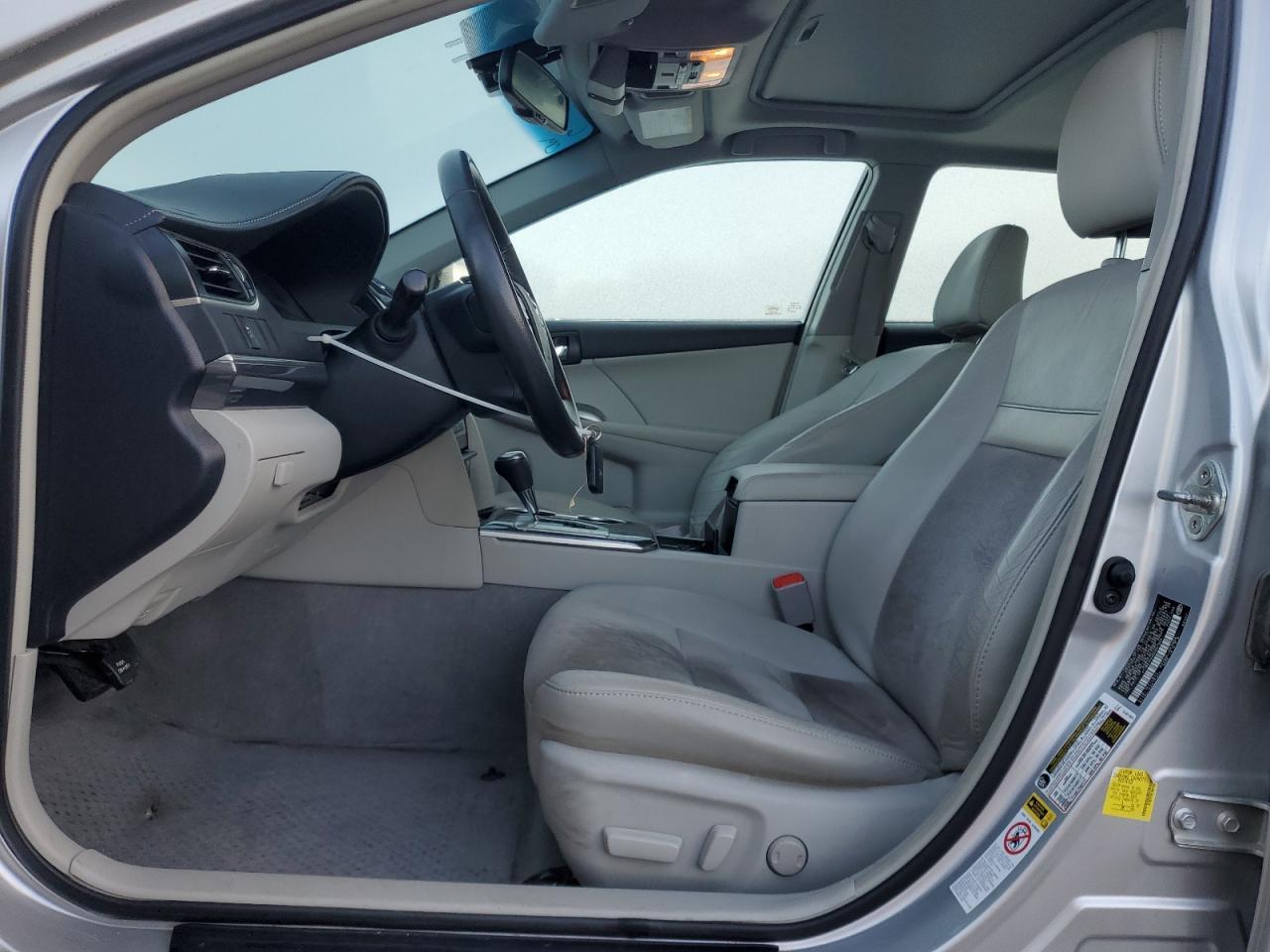 2012 TOYOTA CAMRY