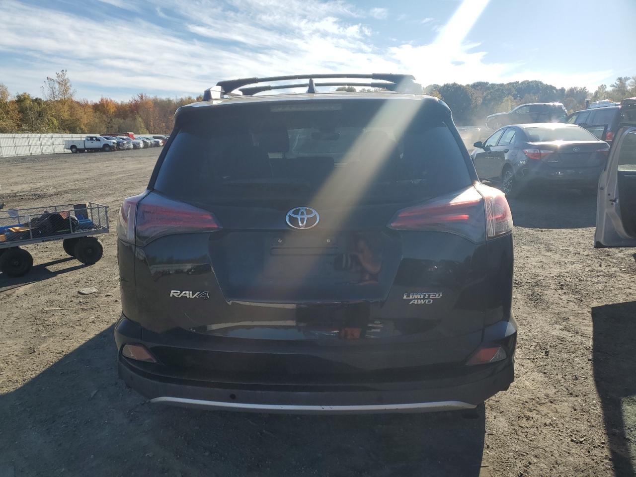 2016 TOYOTA RAV4