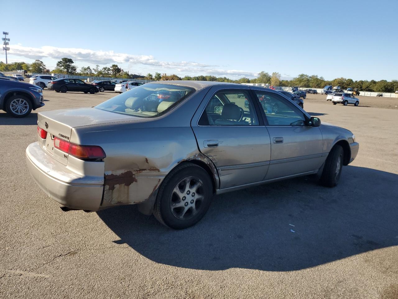 1997 TOYOTA CAMRY
