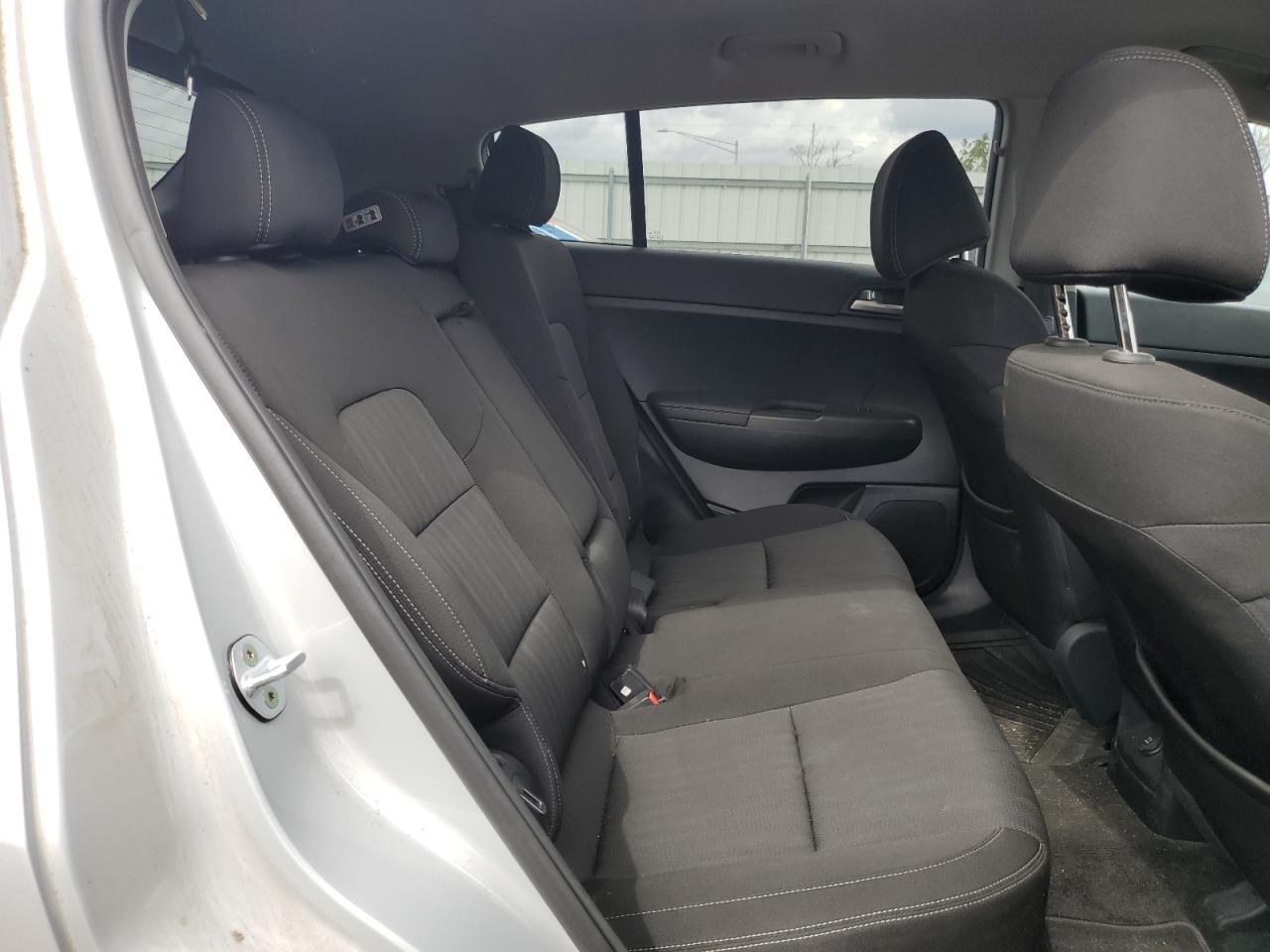 2017 KIA SPORTAGE