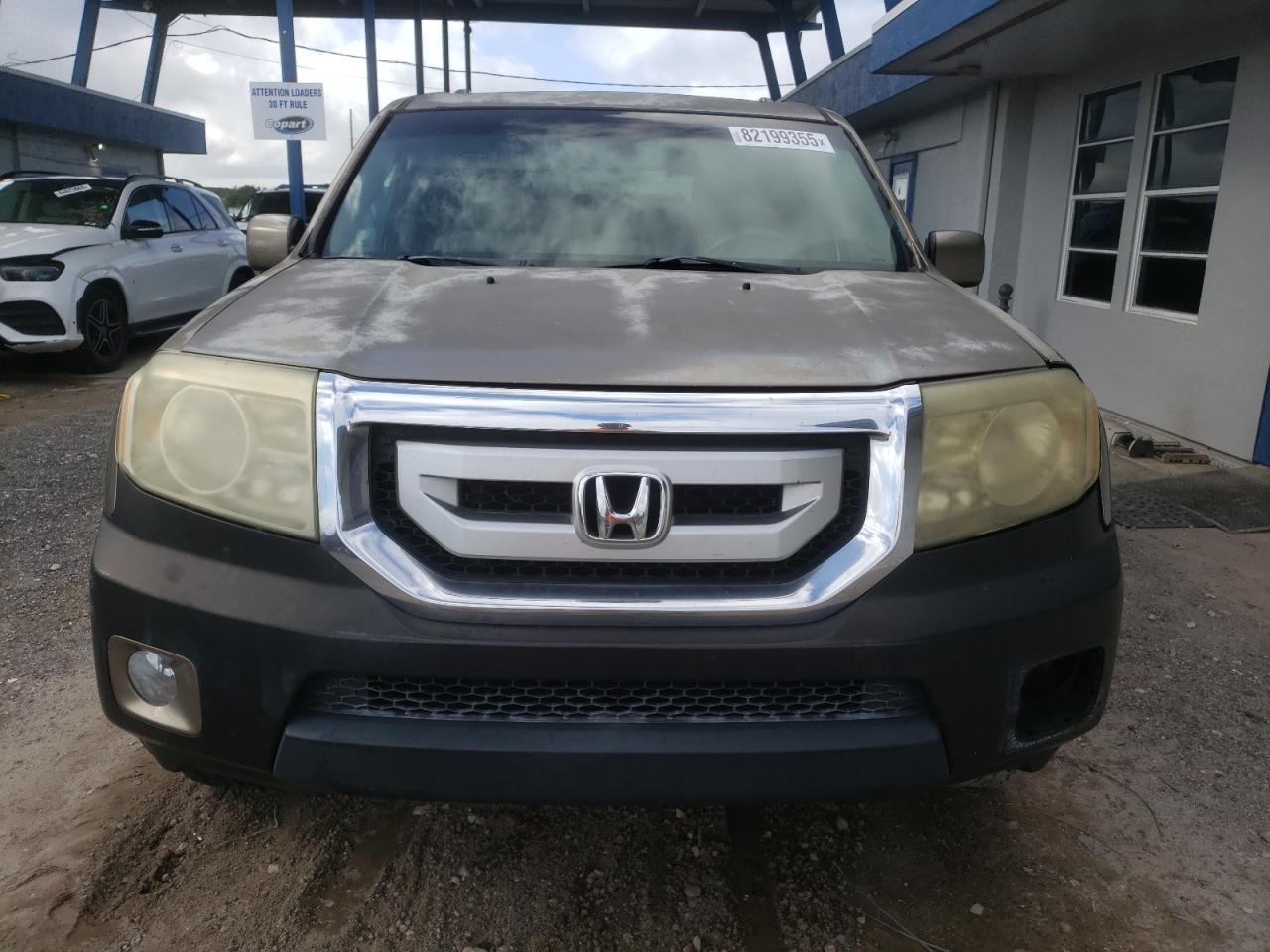 2011 HONDA PILOT
