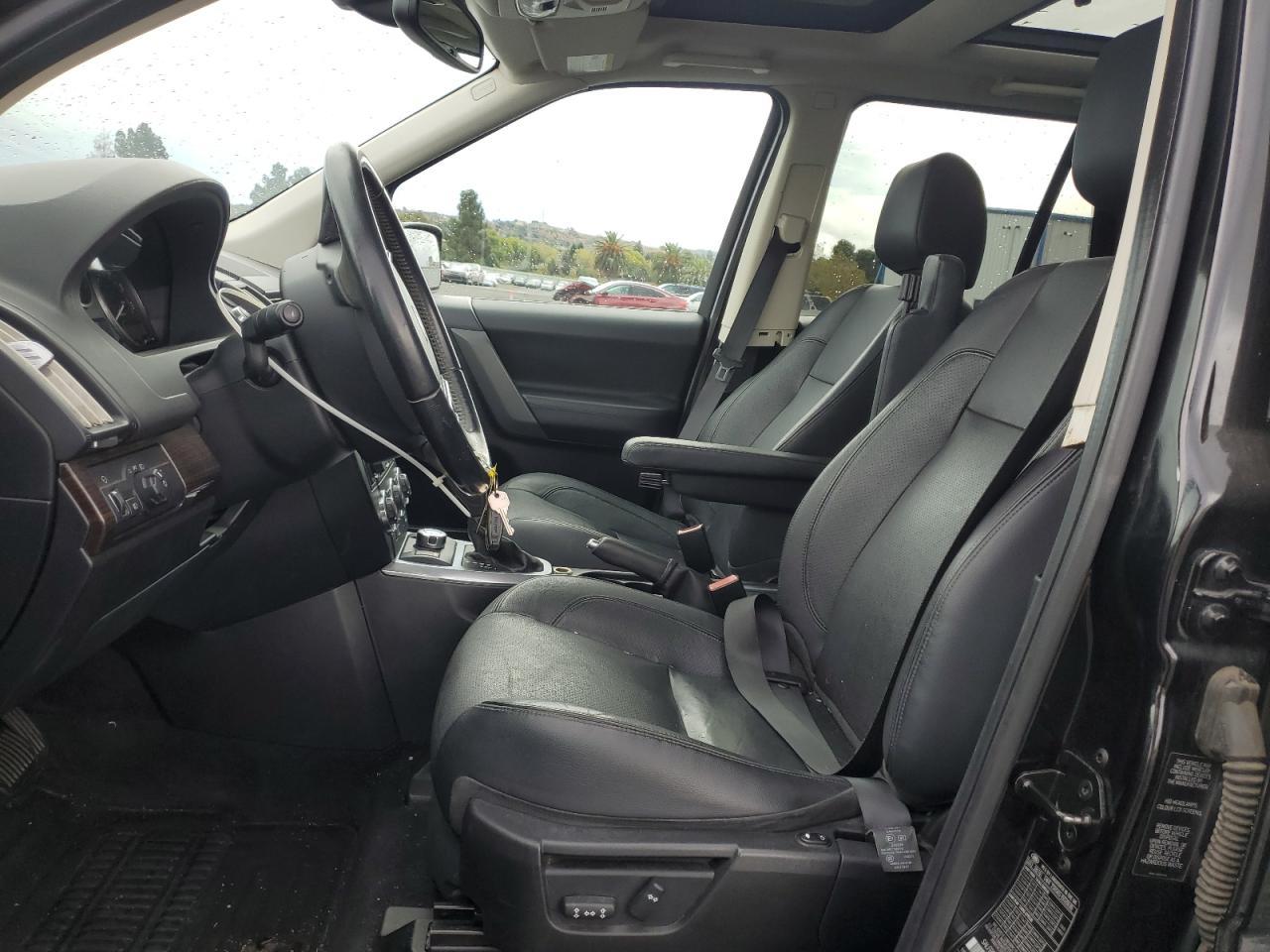 2010 LAND ROVER LR2