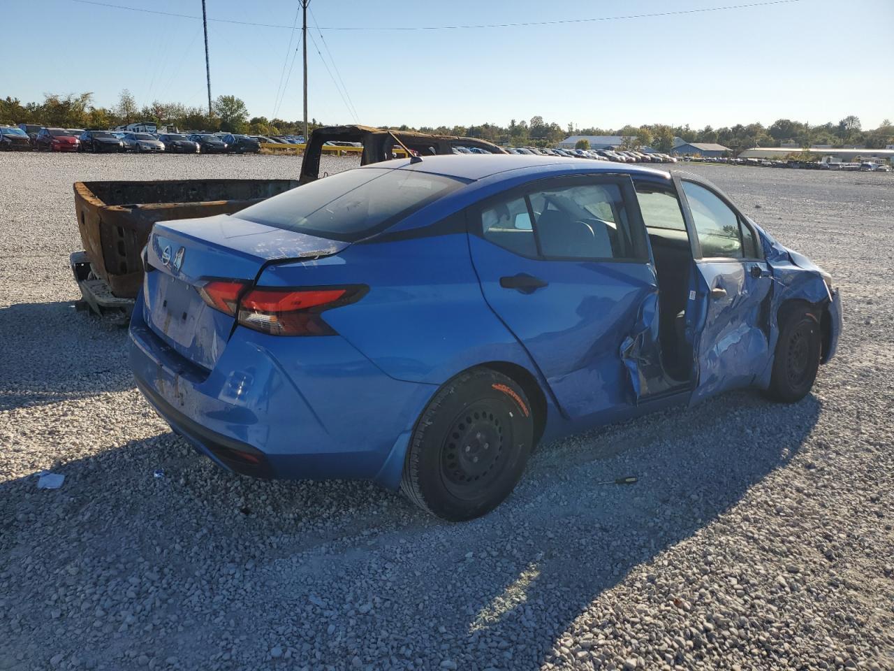 2021 NISSAN VERSA