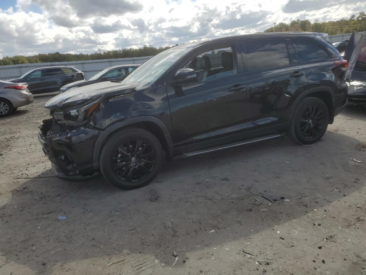 2019 TOYOTA HIGHLANDER