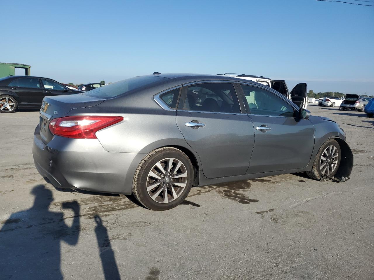 2017 NISSAN ALTIMA