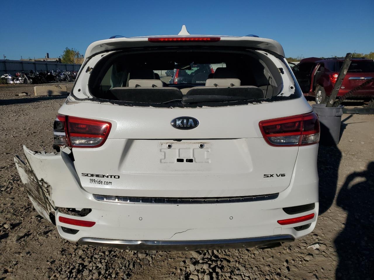 2017 KIA SORENTO