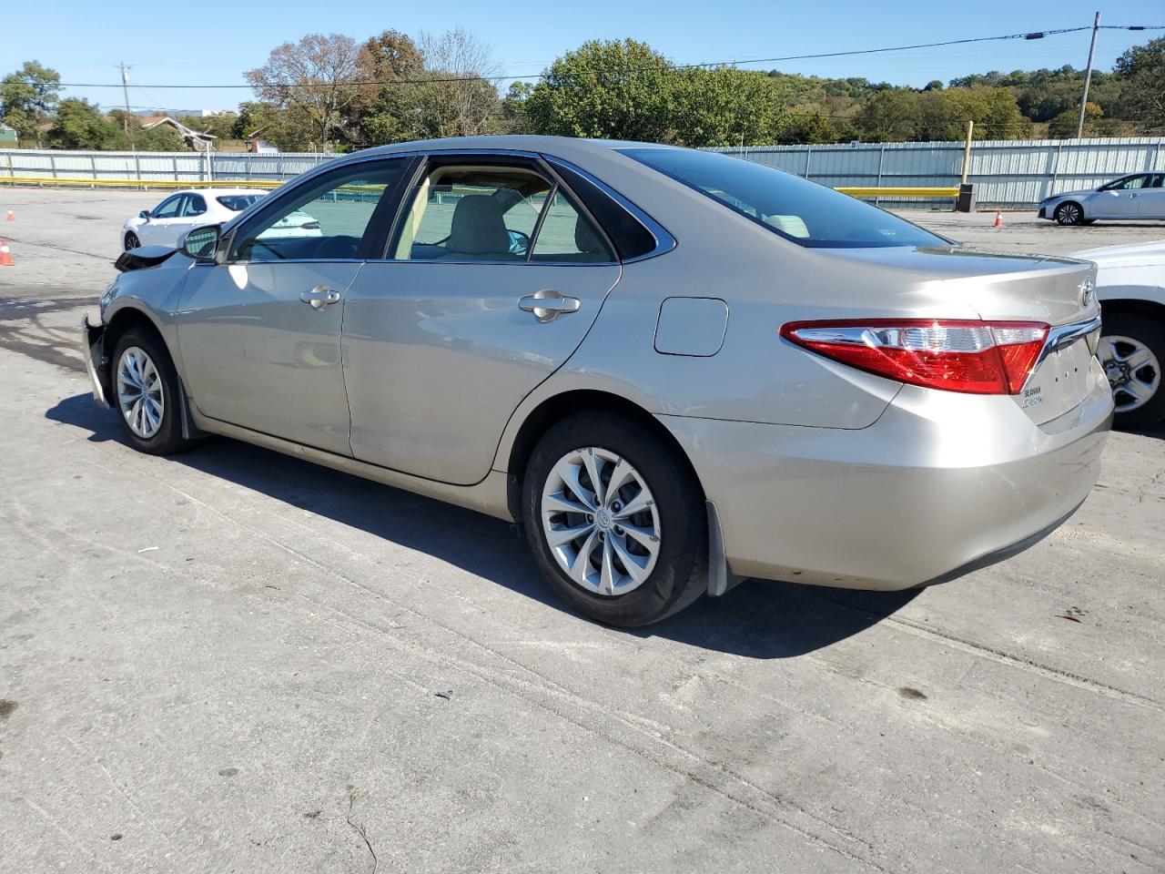 2015 TOYOTA CAMRY