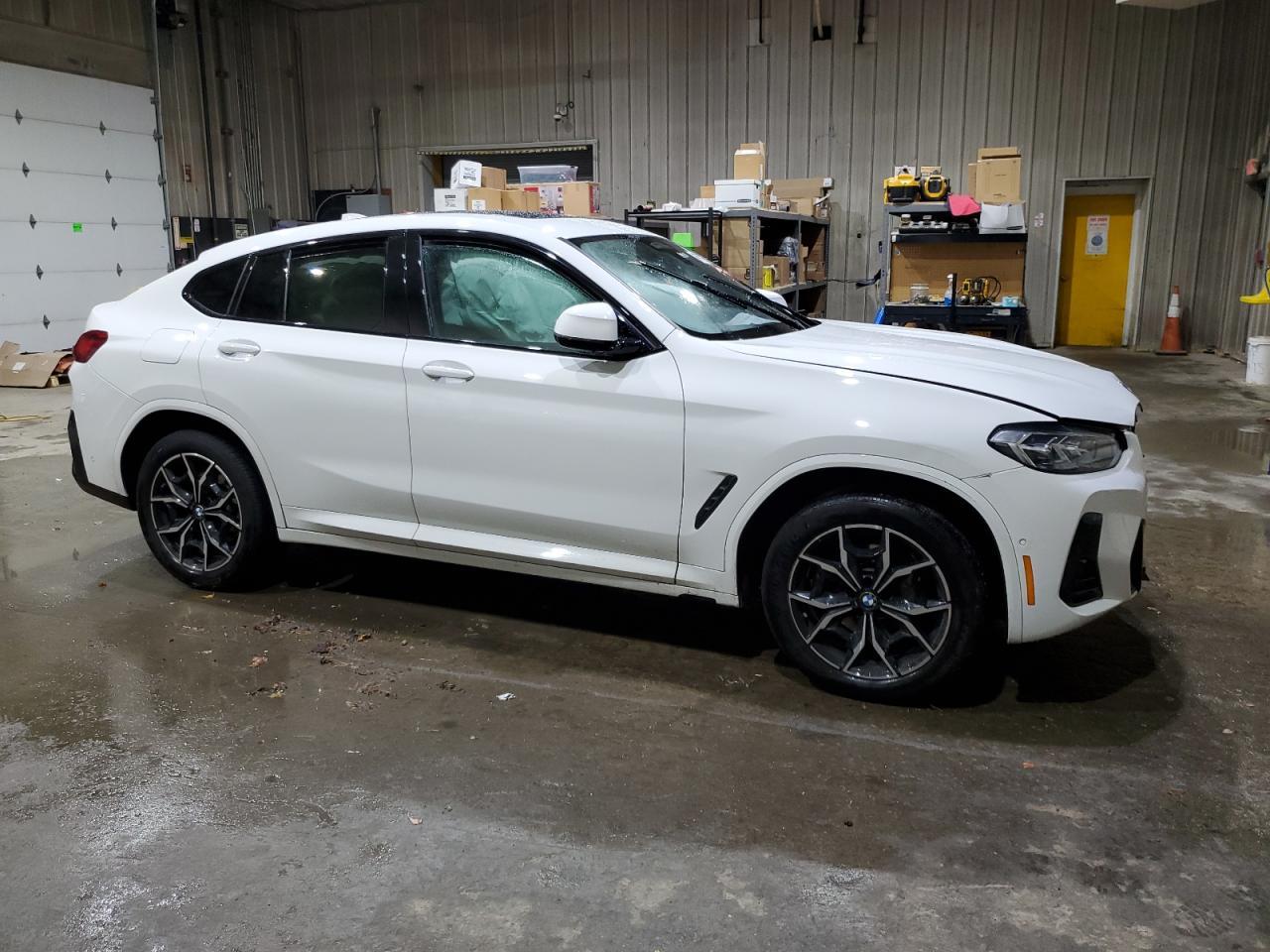 2024 BMW X4