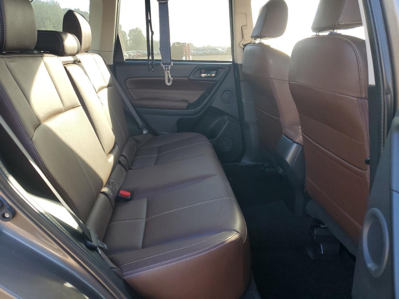 2017 SUBARU FORESTER