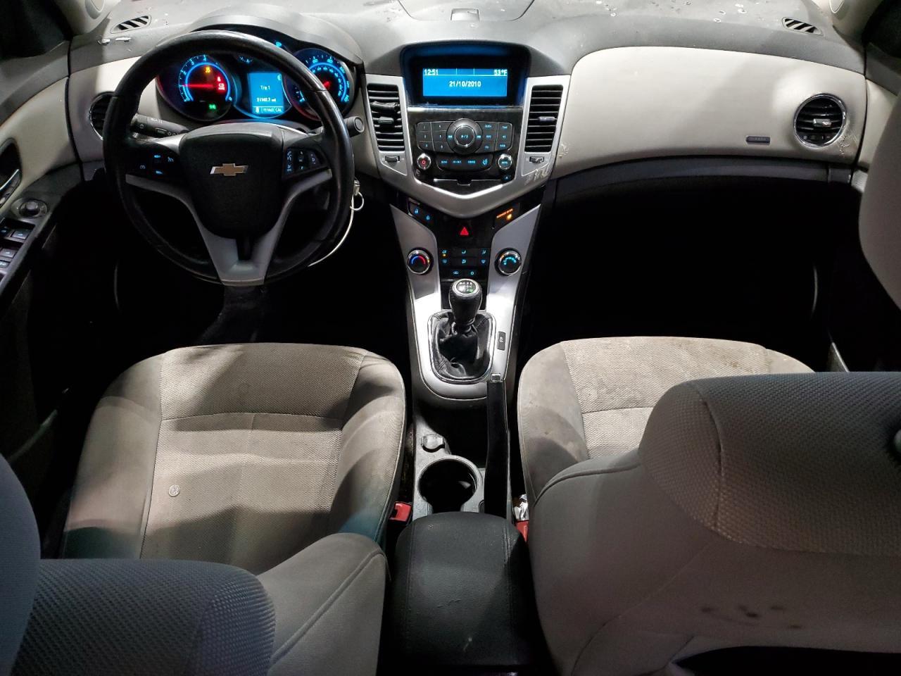 2011 CHEVROLET CRUZE