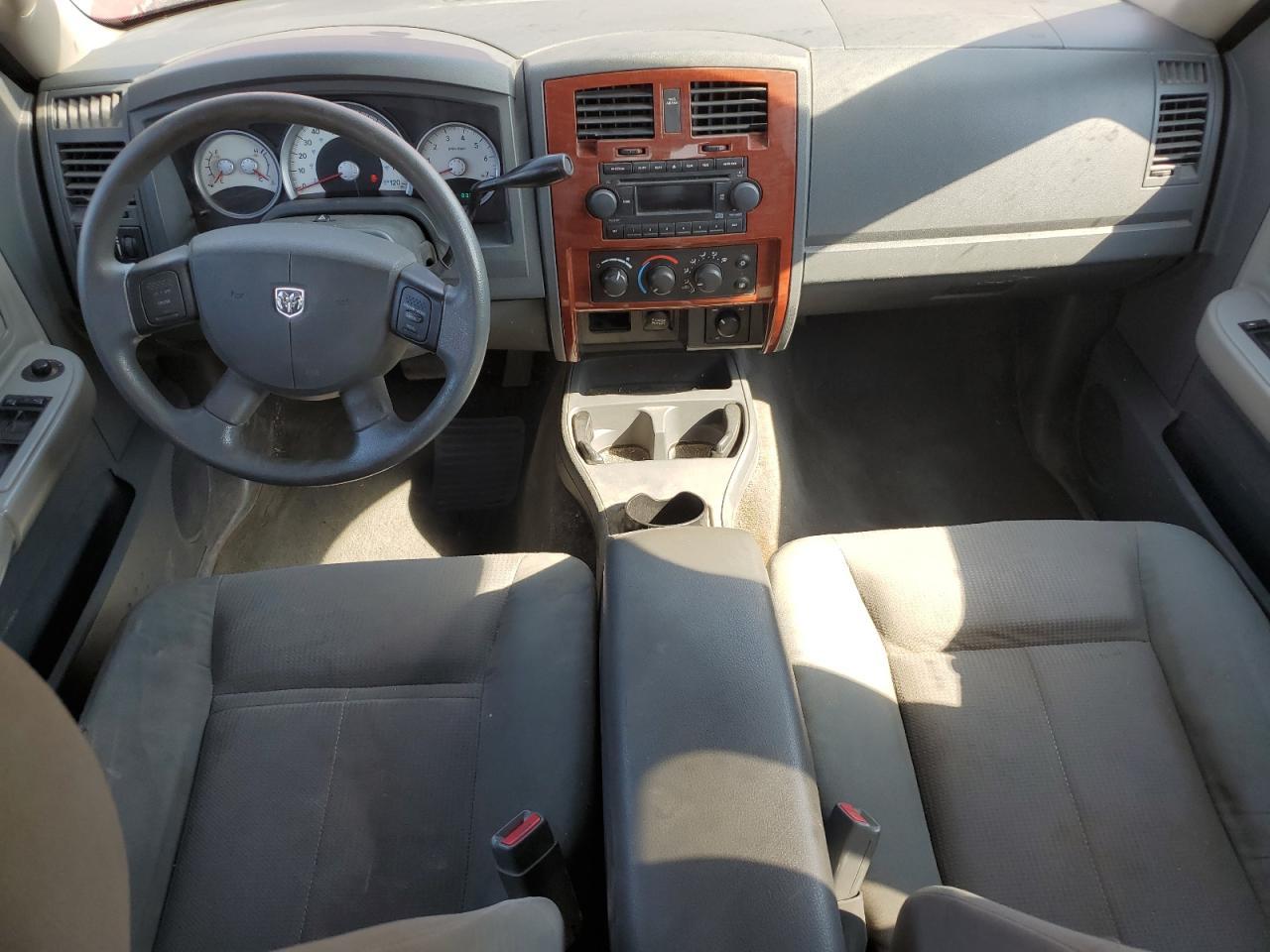 2005 DODGE Dakota