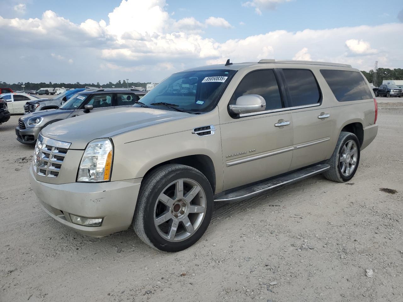 2018 CADILLAC Escalade ESV