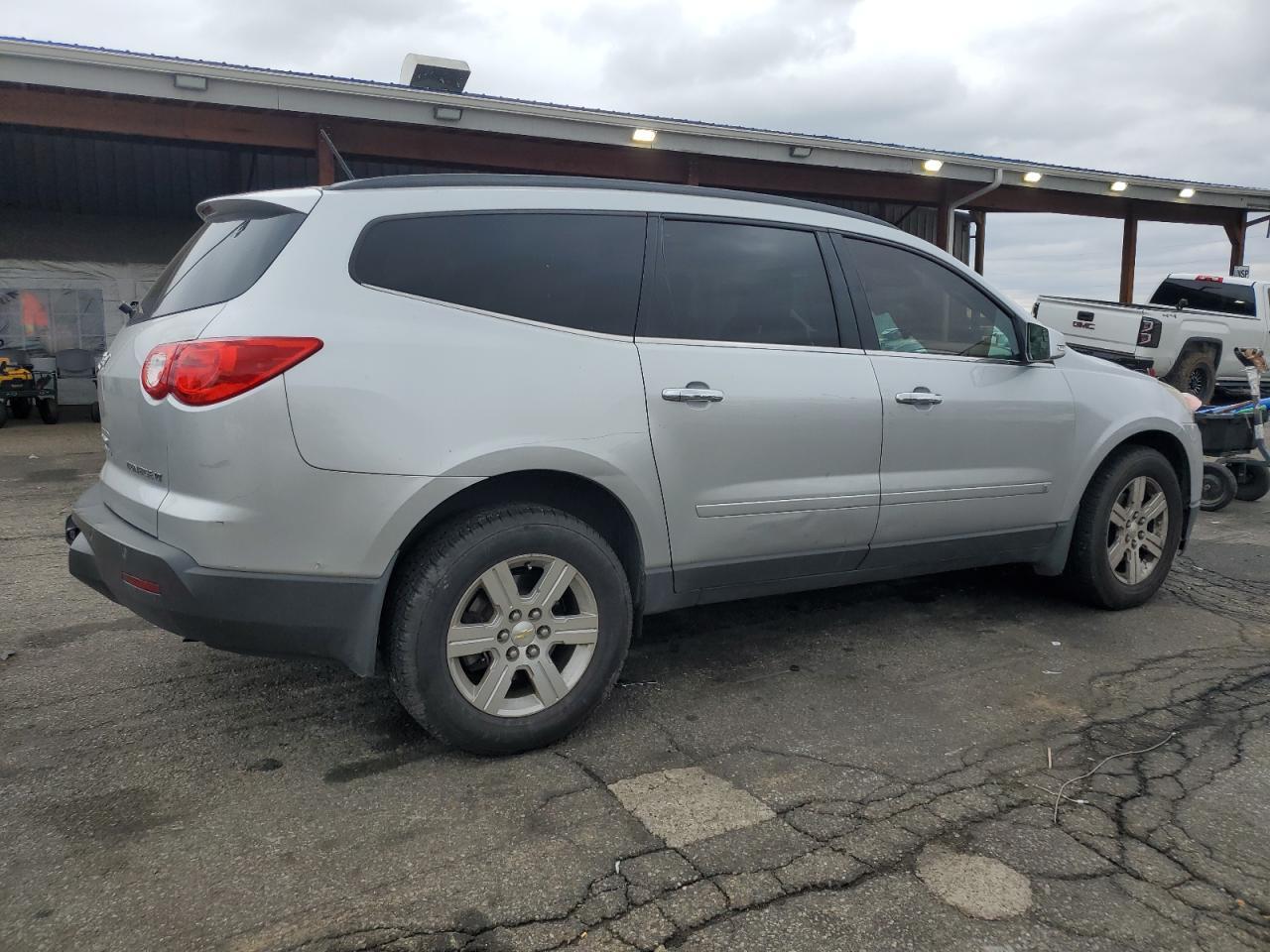 2010 CHEVROLET TRAVERSE