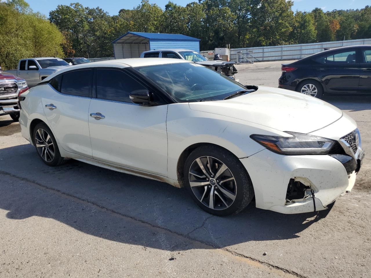 2019 NISSAN Maxima