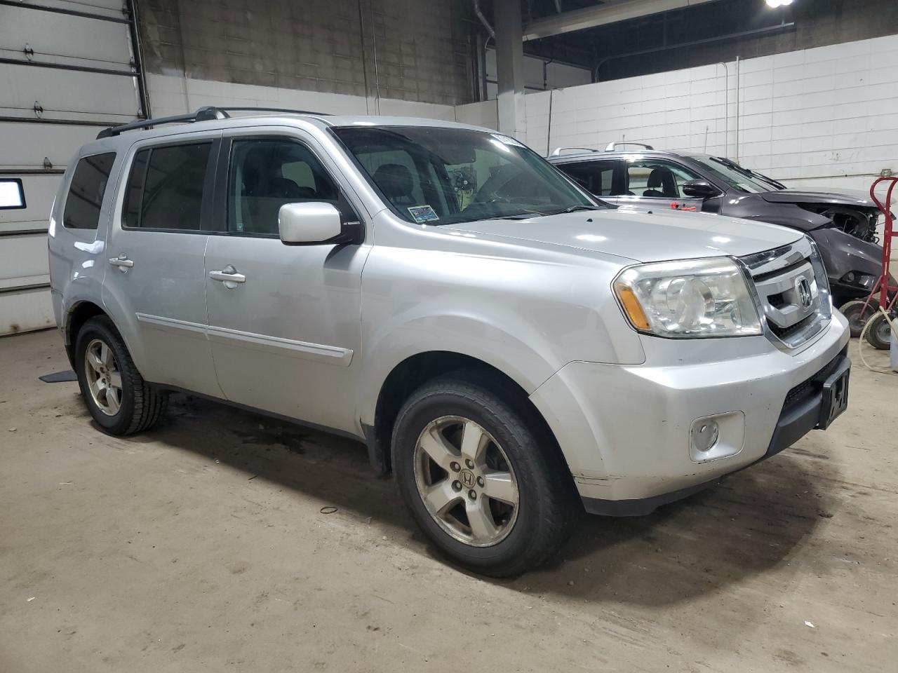 2011 HONDA PILOT