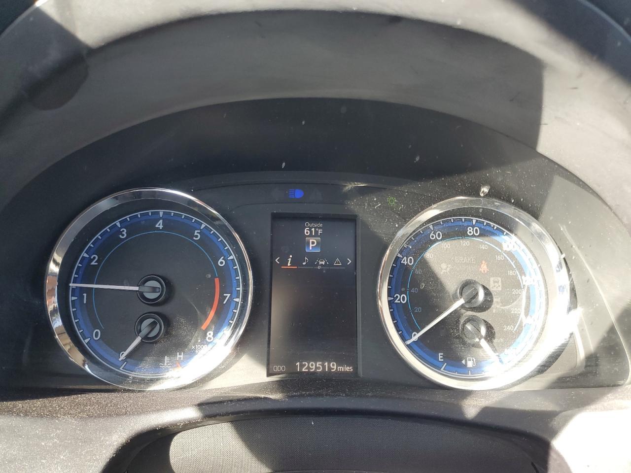 2017 TOYOTA COROLLA