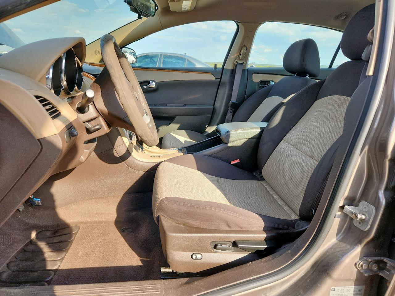 2011 CHEVROLET MALIBU