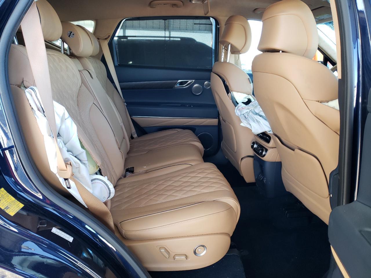 2023 GENESIS GV80