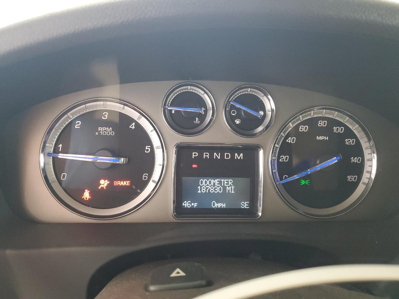 2011 CADILLAC ESCALADE