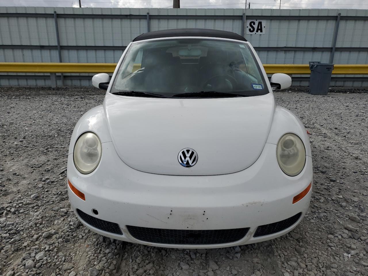2009 VOLKSWAGEN Beetle