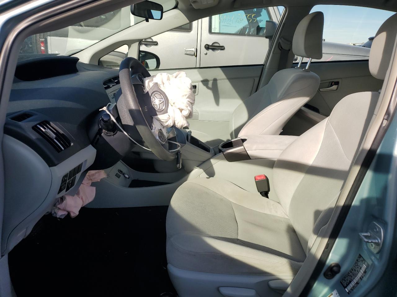 2014 TOYOTA PRIUS