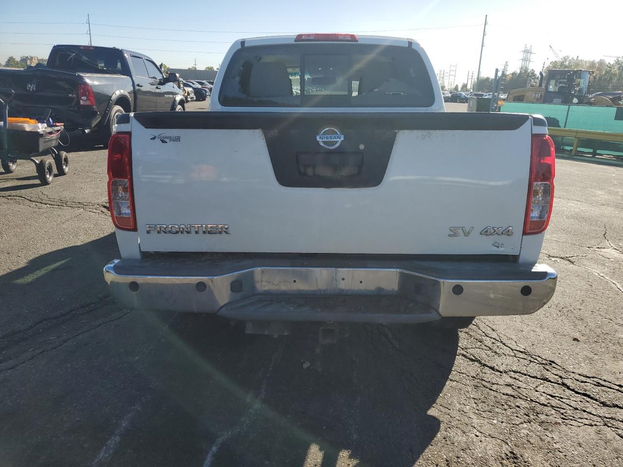 2017 NISSAN Frontier