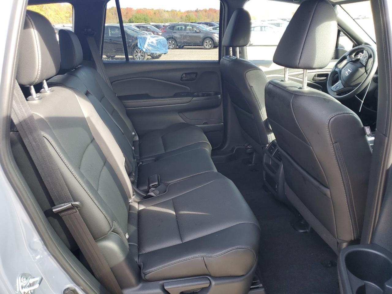 2023 HONDA Passport