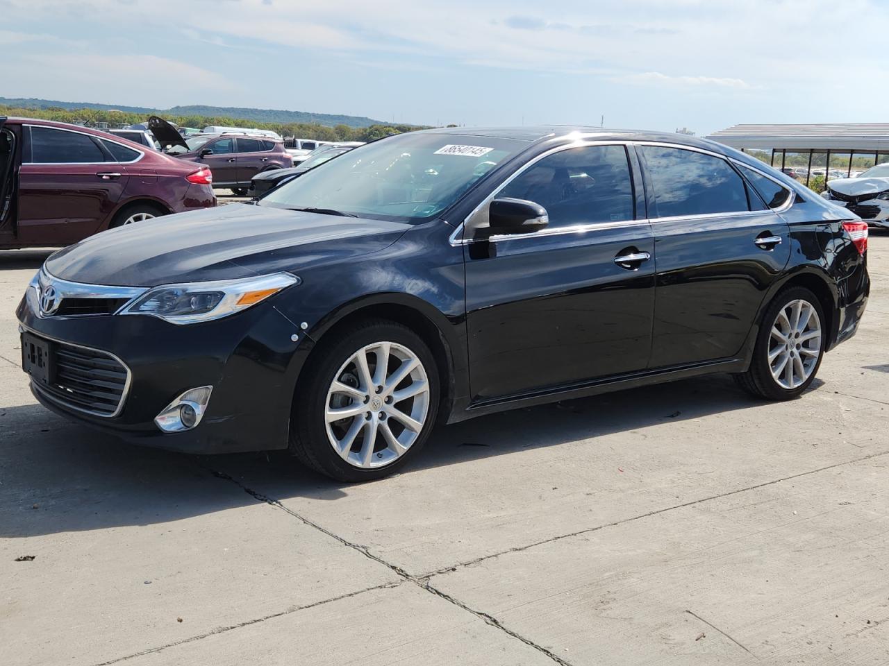 2013 TOYOTA Avalon
