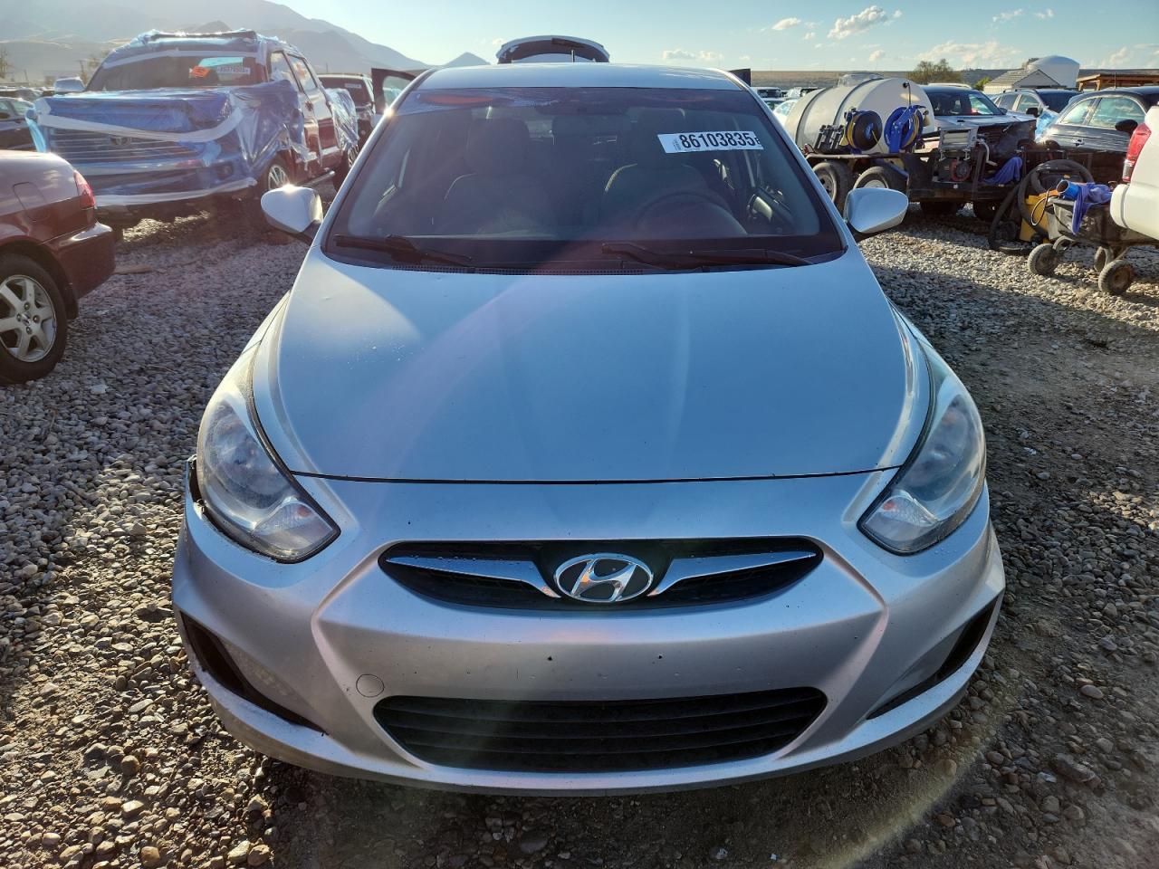 2013 HYUNDAI ACCENT