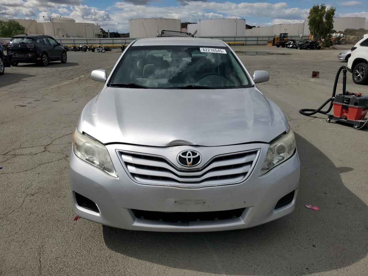 2010 TOYOTA CAMRY