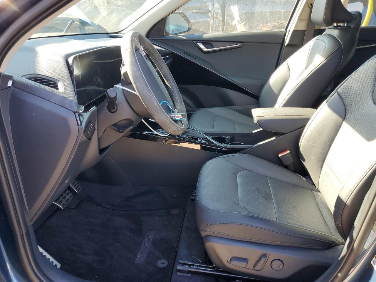 2025 KIA Niro