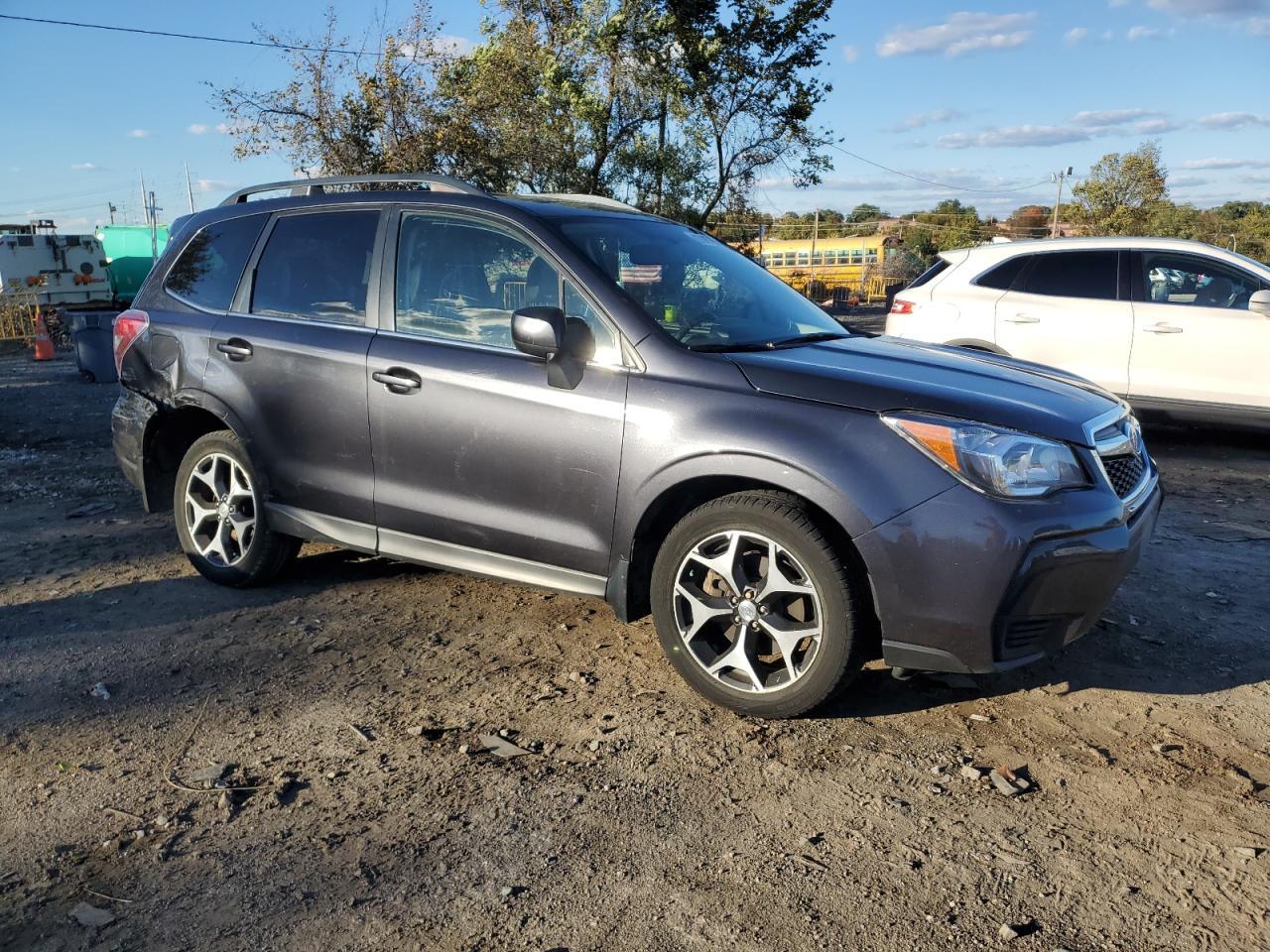 2015 SUBARU FORESTER