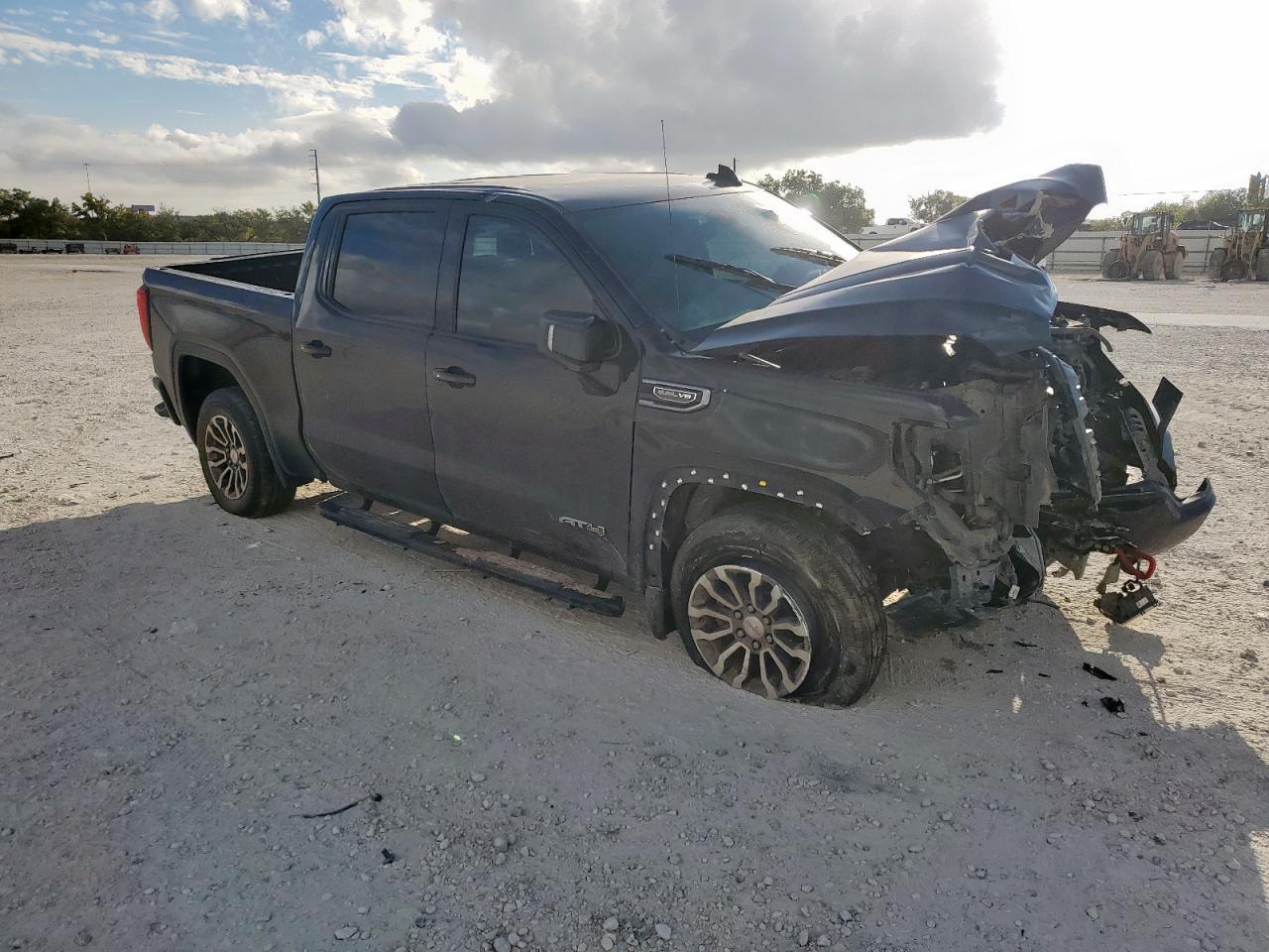 2021 GMC Sierra