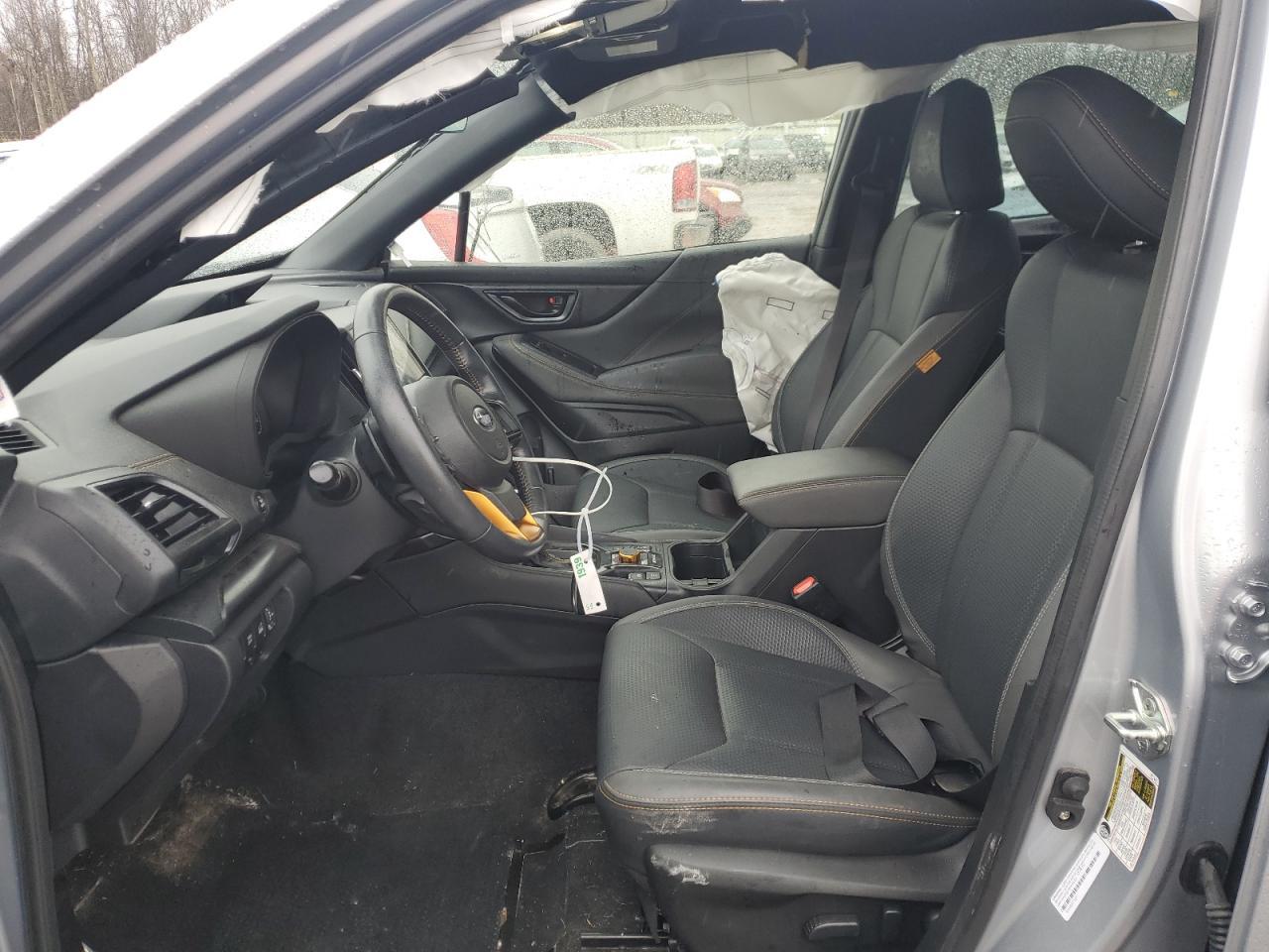2023 SUBARU FORESTER