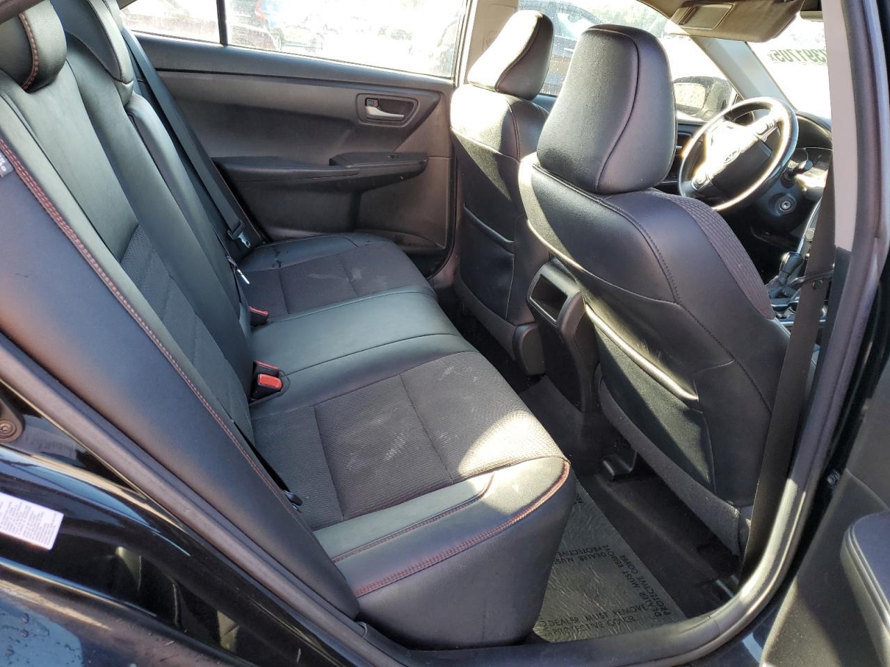 2017 TOYOTA CAMRY