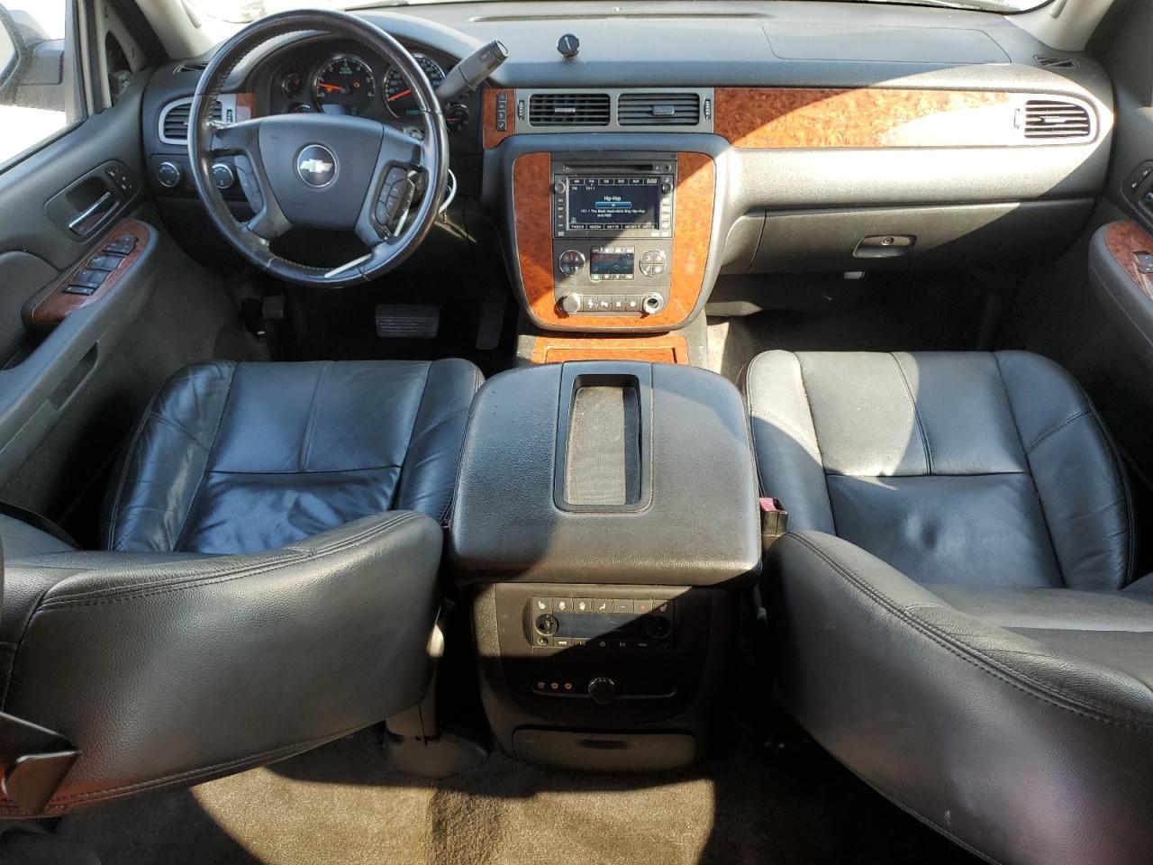 2008 CHEVROLET Suburban