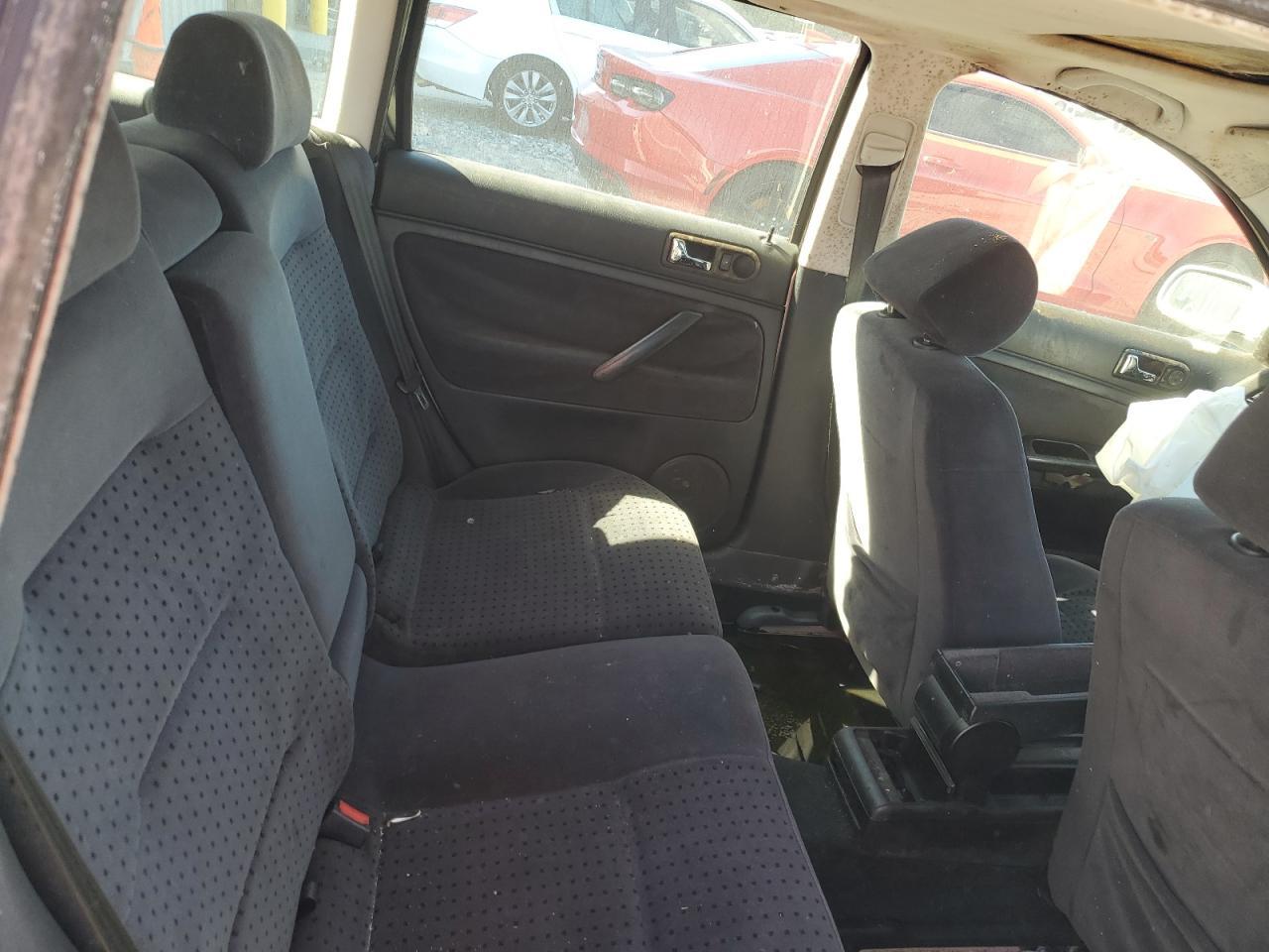 1998 VOLKSWAGEN Passat