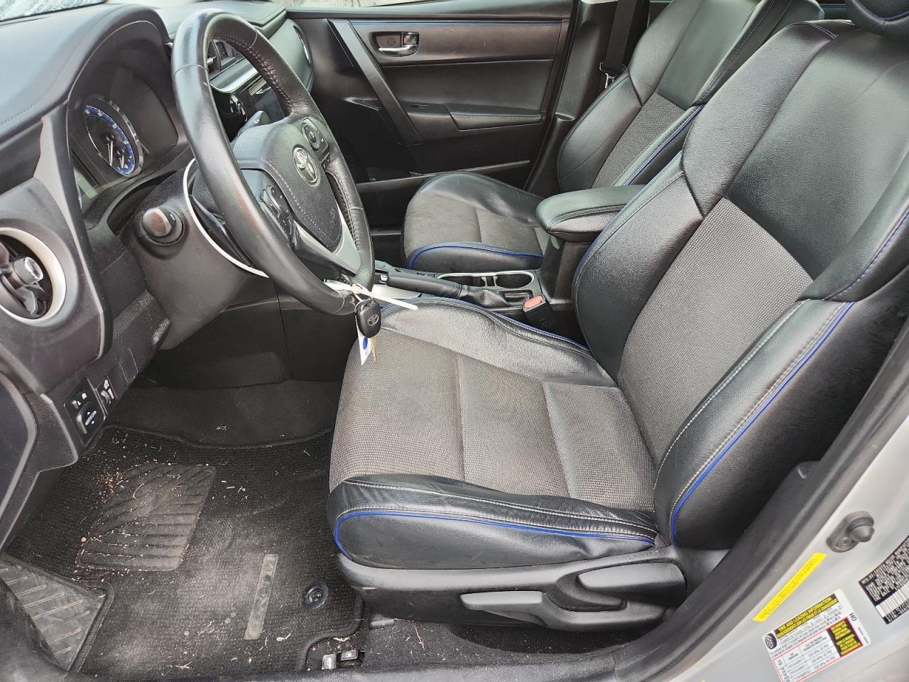 2017 TOYOTA COROLLA