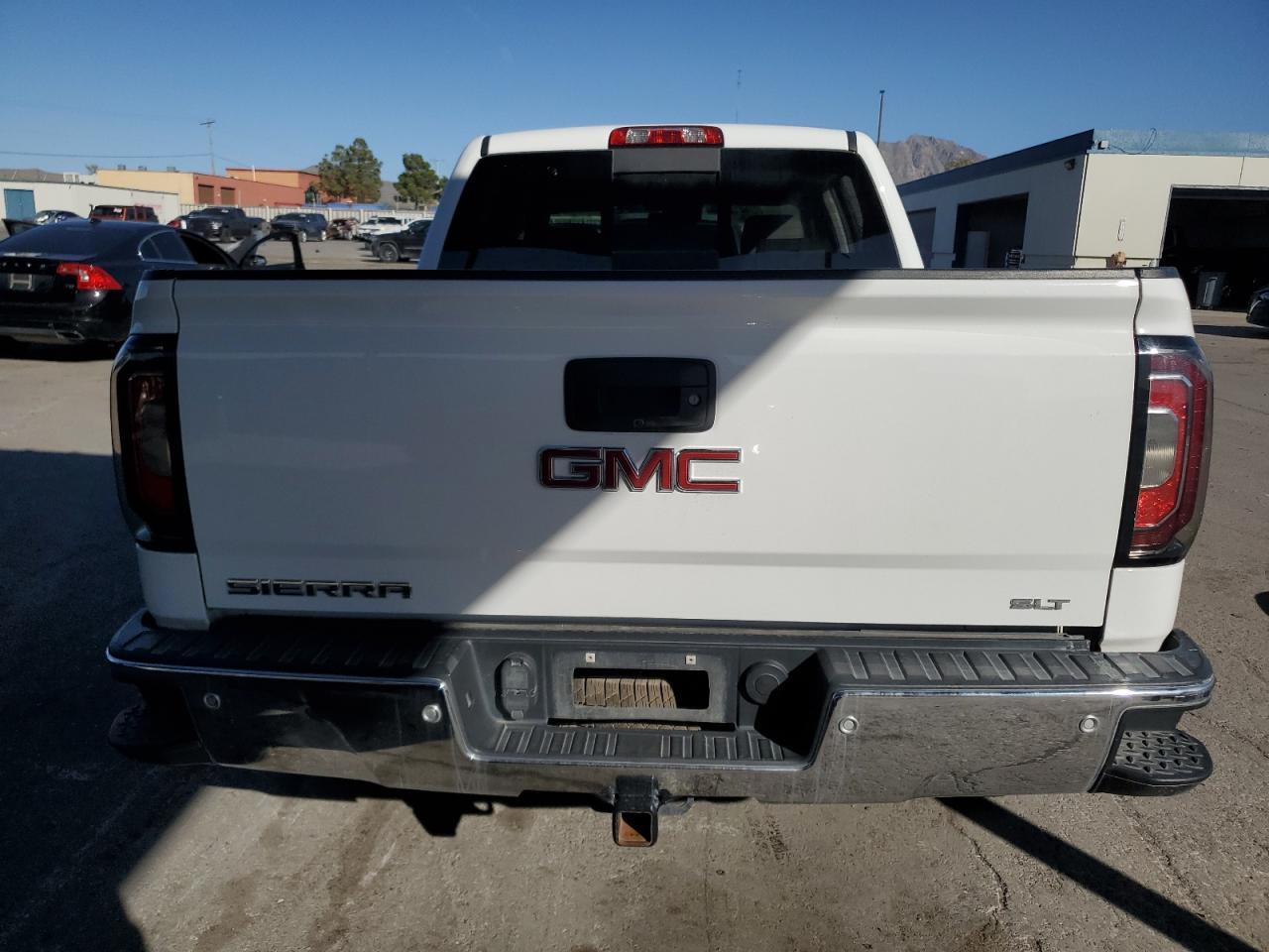 2018 GMC Sierra