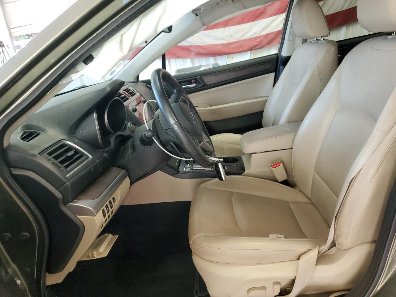 2017 SUBARU Outback