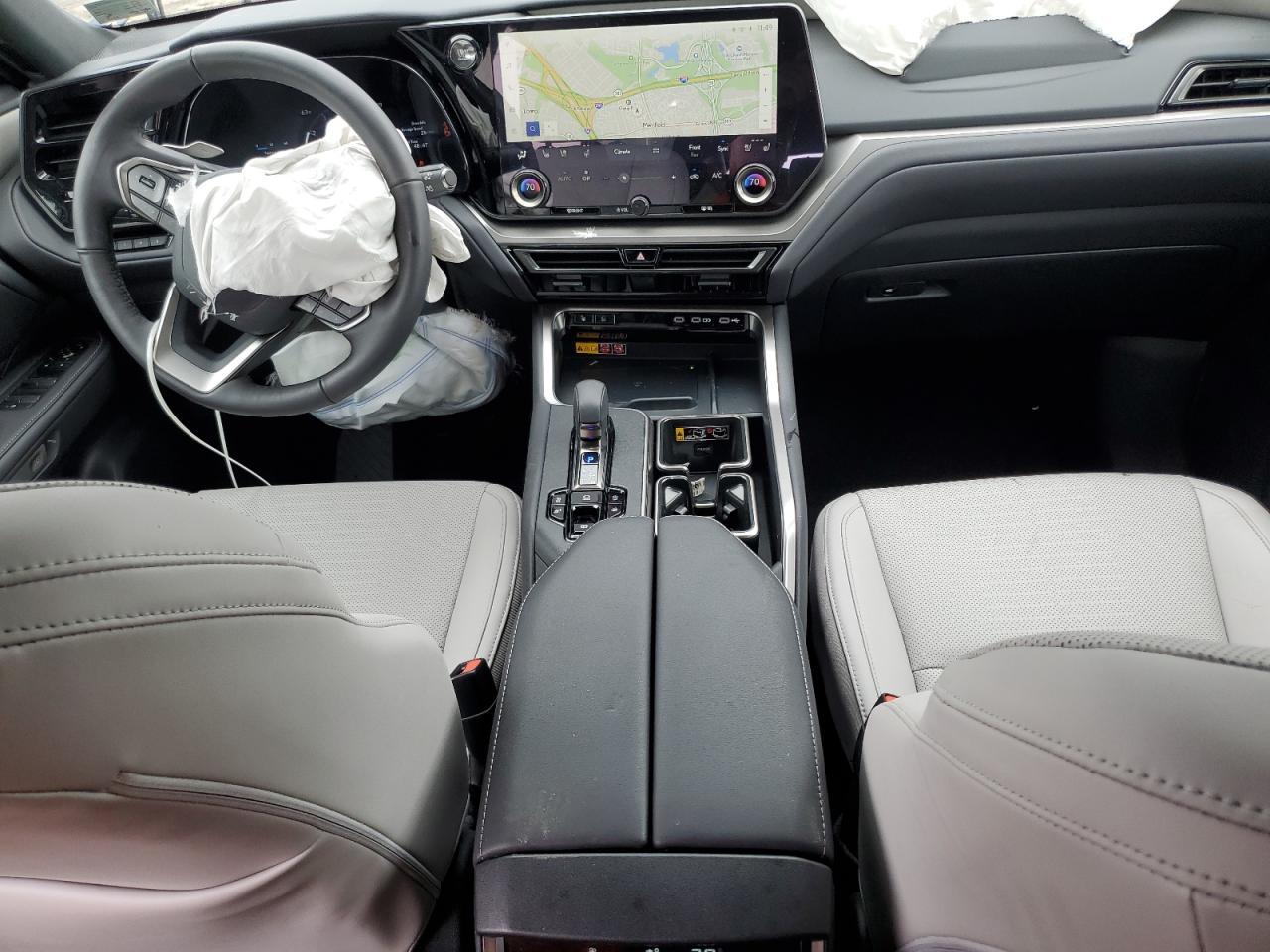 2025 LEXUS Tx