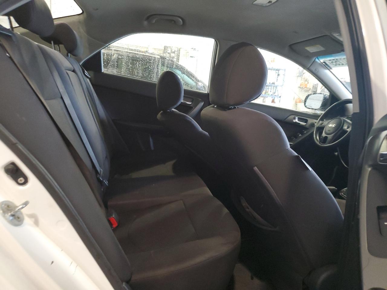 2013 KIA FORTE